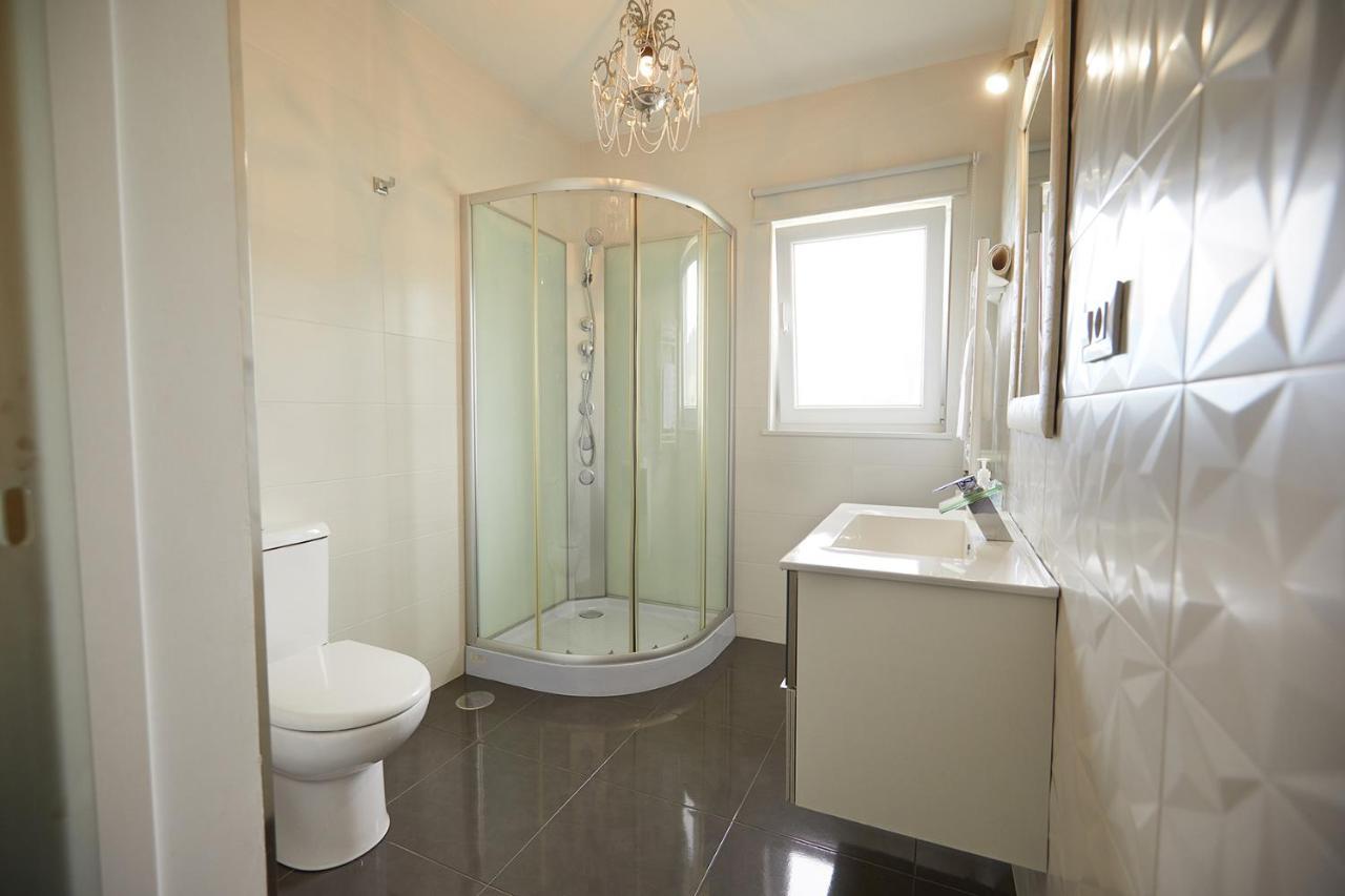 Apartamento En Viveiro Extérieur photo