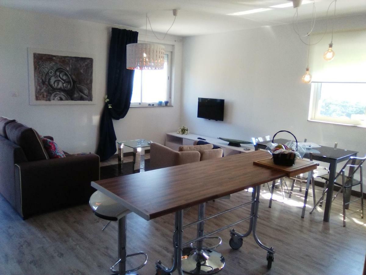 Apartamento En Viveiro Extérieur photo